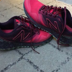 New balance hiking shoes